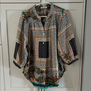 Figueroa & Flower Colorful Patterned Button-Up Blouse